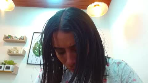 aliciacute    online show from February 9, 8:02 pm