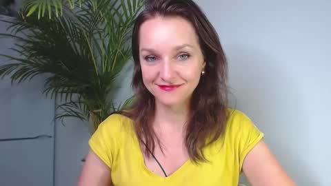 Alicia online show from December 9, 4:05 pm