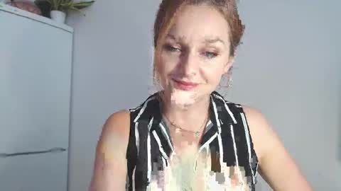 Alicia online show from February 10, 10:30 am