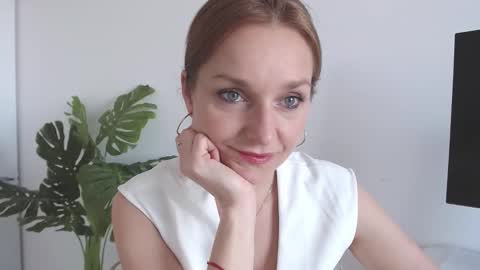 Alicia online show from April 9, 7:25 am