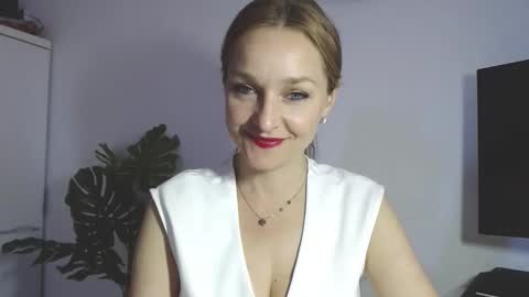 Alicia online show from April 29, 7:01 am