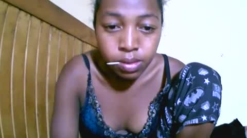 alicianah online show from October 3, 7:33 pm