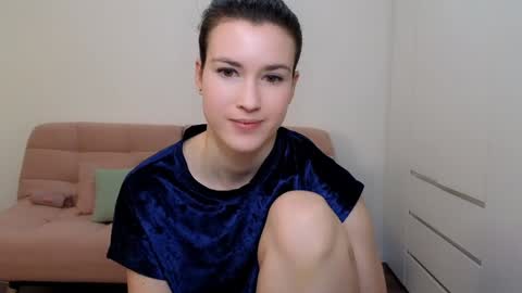 alicianoveli online show from December 28, 6:39 am