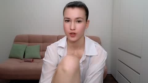 alicianoveli online show from January 14, 6:49 pm