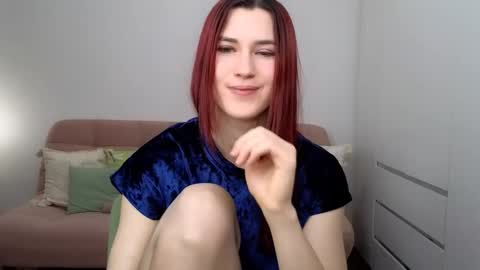 alicianoveli online show from October 26, 8:42 am