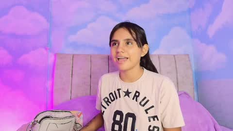 Aliclark online show from April 16, 7:14 pm