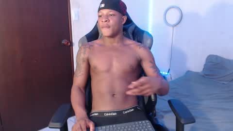 Snapshot of alid_17 chatting on January 15, 7:12 pm Alid 17 online show from January 15, 7:12 pm