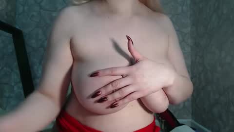 Snapshot of alidaalida2 chatting on April 17, 3:59 pm alidaalida2 online show from April 17, 3:59 pm