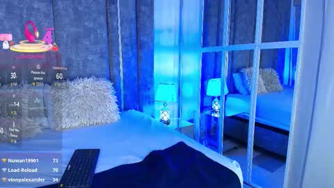 Ali Diaz online show from December 22, 7:33 pm