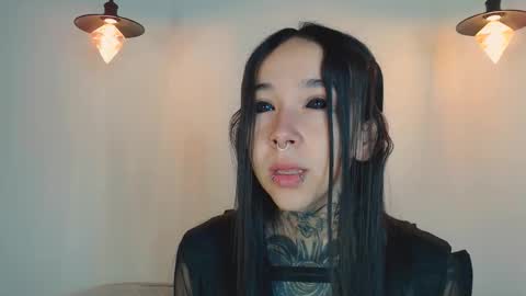    online show from March 9, 2:26 am