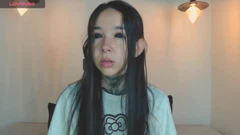    online show from March 15, 1:33 am