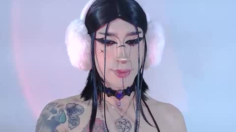     online show from May 27, 12:07 am
