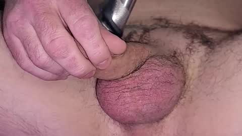 Snapshot of alienprobes914 chatting on December 15, 6:12 pm Doll Destroyer online show from December 15, 6:12 pm