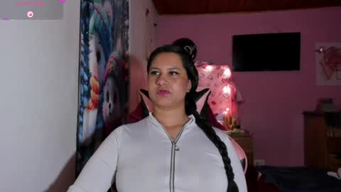 alii_cutee online show from June 13, 7:01 pm