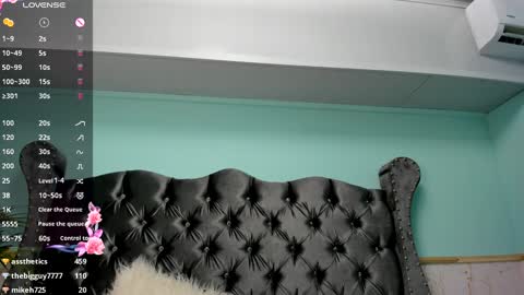 Alice online show from December 15, 11:31 pm