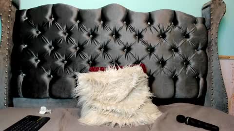 Alice online show from January 26, 3:25 pm