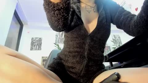 Alice online show from February 17, 10:56 am