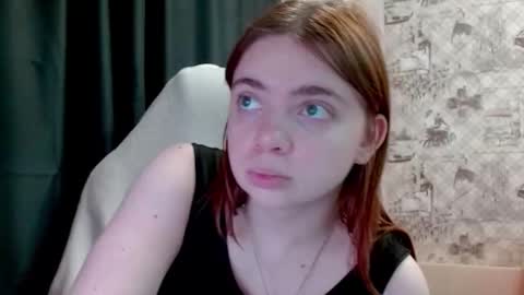 Snapshot of aliiice_stone chatting on March 8, 2:15 am Alice online show from March 8, 2:15 am