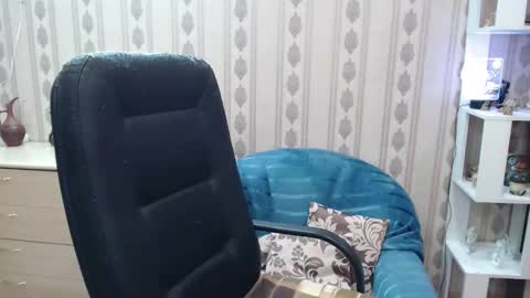 alina672211 online show from December 1, 9:58 am