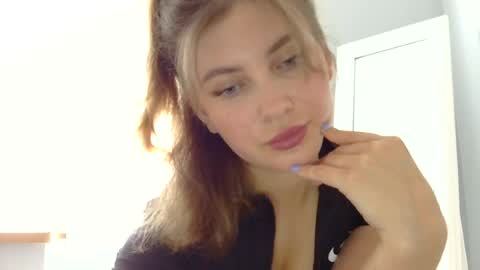 Snapshot of alina_007_007 chatting on July 2, 1:50 pm alina_007_007 online show from July 2, 1:50 pm