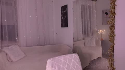 Snapshot of alina_cute_ chatting on January 9, 2:07 pm Alina online show from January 9, 2:07 pm