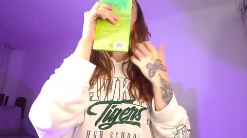  NYX  online show from June 18, 1:06 am