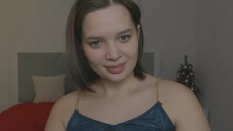 Snapshot of alina_vir chatting on January 18, 6:17 am alina_vir online show from January 18, 6:17 am