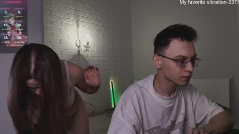 Snapshot of alinabae chatting on February 1, 9:21 am Alina and Ben online show from February 1, 9:21 am