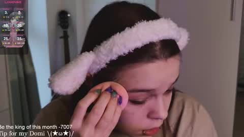 Snapshot of alinabae chatting on March 6, 1:46 pm Alina and Ben online show from March 6, 1:46 pm