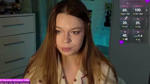 Snapshot of alinabae chatting on September 29, 8:02 pm Alina and Ben online show from September 29, 8:02 pm