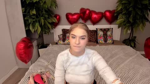 Alina online show from February 11, 6:35 pm