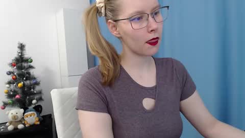 Snapshot of alinasei chatting on January 7, 5:59 pm alinasei online show from January 7, 5:59 pm