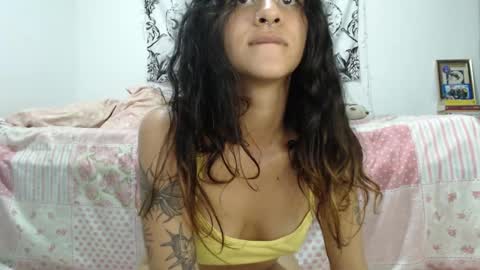 Snapshot of alinawoolf_ chatting on January 14, 5:30 am  Ali  online show from January 14, 5:30 am