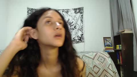 Snapshot of alinawoolf_ chatting on February 9, 7:16 am  Ali  online show from February 9, 7:16 am