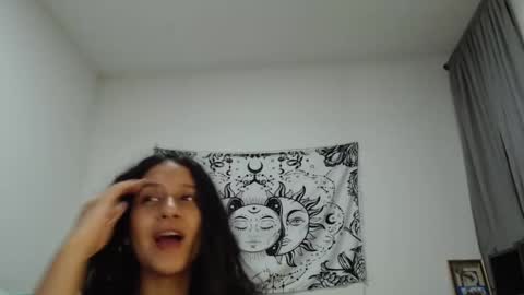 Snapshot of alinawoolf_ chatting on March 10, 3:12 am  Ali  online show from March 10, 3:12 am