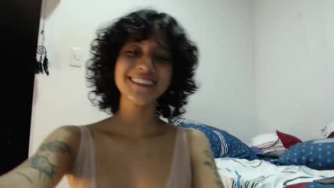Snapshot of alinawoolf_ chatting on October 7, 11:57 pm  Ali  online show from October 7, 11:57 pm