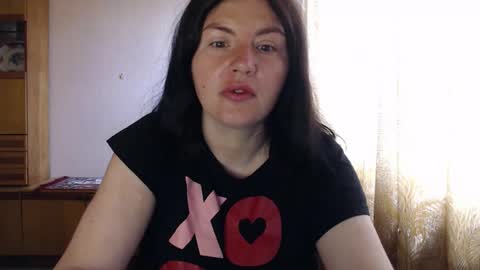 AlinaxJames online show from April 21, 9:15 am