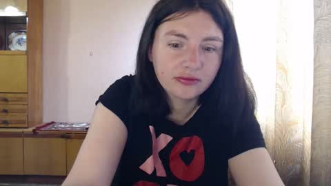AlinaxJames online show from April 25, 7:00 am