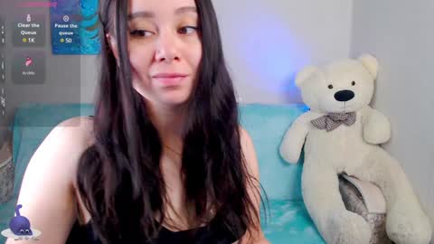 AlinaXRose online show from December 3, 3:30 am