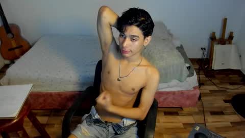 AliotTwink online show from January 15, 2:38 am