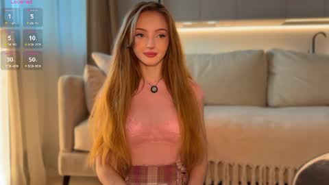 Snapshot of alis_molli chatting on June 4, 4:51 am Alisa but you can call me Molli online show from June 4, 4:51 am