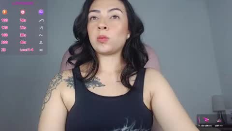 Snapshot of alisa__cain chatting on September 23, 7:22 am Alejandra online show from September 23, 7:22 am