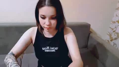 Alisa online show from July 4, 7:20 pm