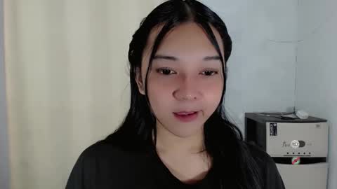 Shanti xhey online show from December 18, 9:54 pm