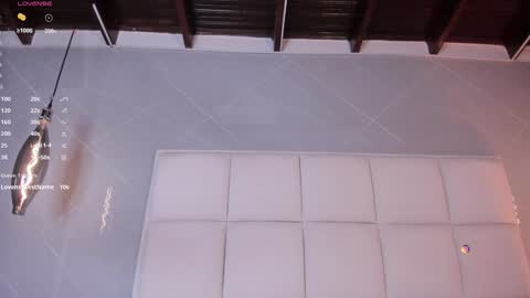     online show from December 23, 4:06 pm