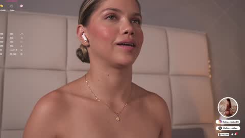     online show from February 1, 3:28 pm