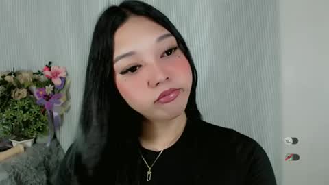 Snapshot of alisa_sexmachine chatting on June 16, 1:58 pm call me TRISHA online show from June 16, 1:58 pm