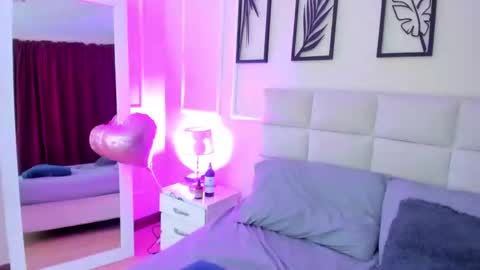     online show from January 11, 1:59 am