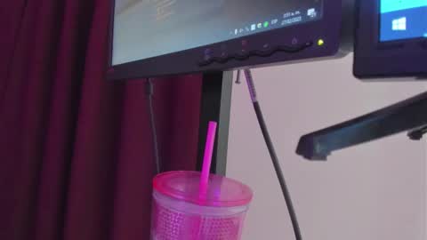     online show from February 27, 8:50 am