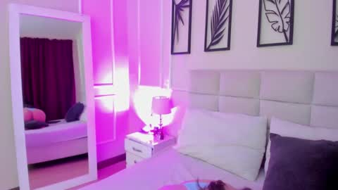     online show from February 28, 7:56 pm